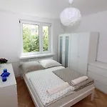 Quarto em Acomodações Particulares Aj *